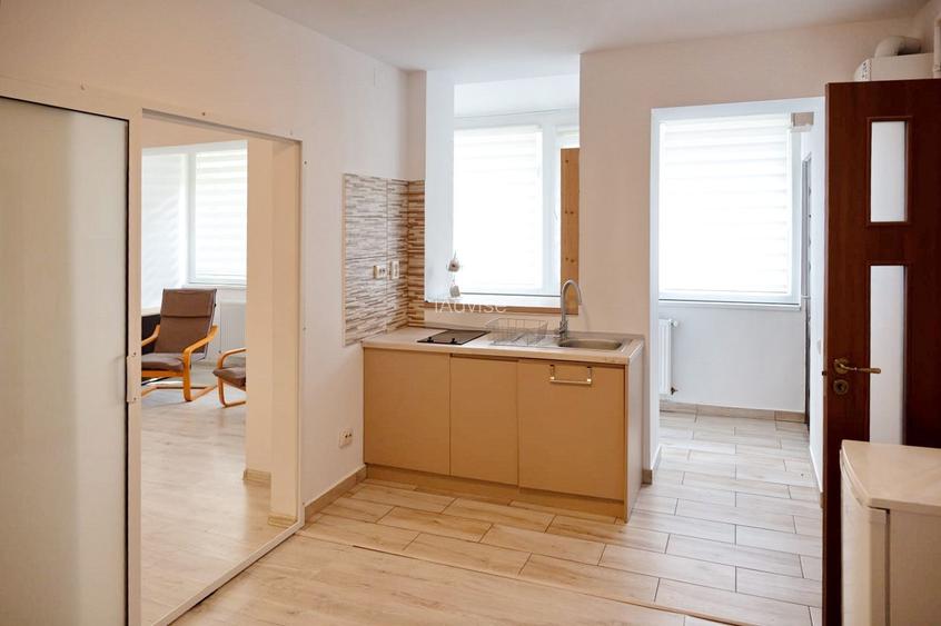 De vânzare – apartament central, zona Dealul Cetății - 3