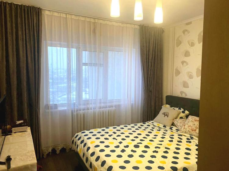 Apartament 3 camere decomandat, 72 mp, mobilat, 2 boxe, CT, et. intermediar