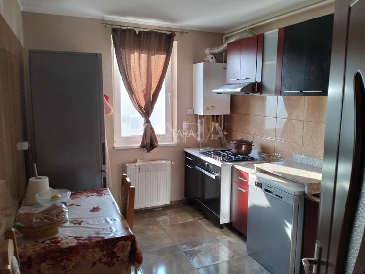 Apartamentdecomant, 72 m², situat în Florești,  zona Eroilor. - 2