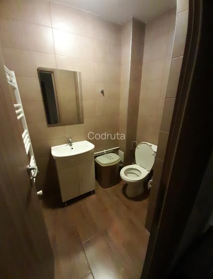 Inchiriez apartament 3 camere,dristor,direct proprietar - 9