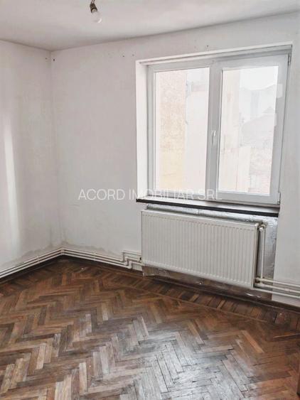 APARTAMENT 3 CAMERE DECOMANDAT ZONA PENINSULA/ PIATA OVIDIU - 8