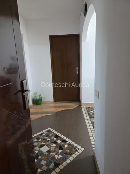 OFERIM SPRE VANZARE APARTAMENT CU 3 CAMERE DIRECT DE LA PROPRIETAR - 2