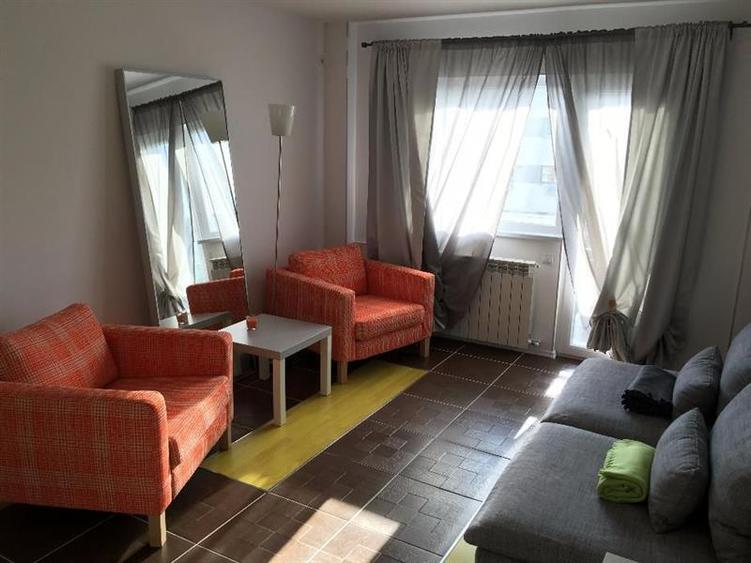 Apartament 3 camere Stefan Cel Mare