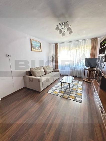 Apartament 4 camere decomandate, 80mp, 2 bai, zona strazii Dambovitei