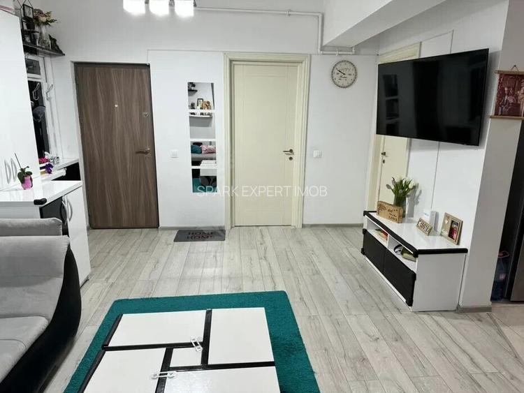 2 CAMERE // 9 MAI // CENTRALA PROPRIE - 7