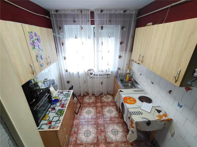 3 Camere Tatarasi | Boxa | Izolat - 5