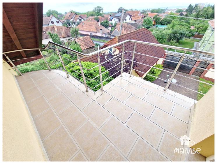 Vila superba cu garaj si  teren 1500 mp, Covasna - 32