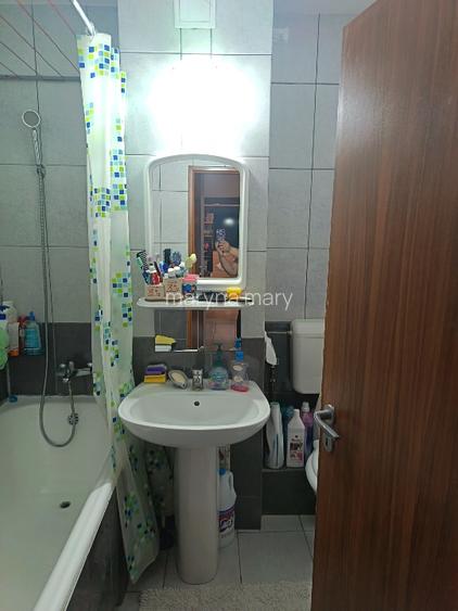 Apartament de vânzare - 6