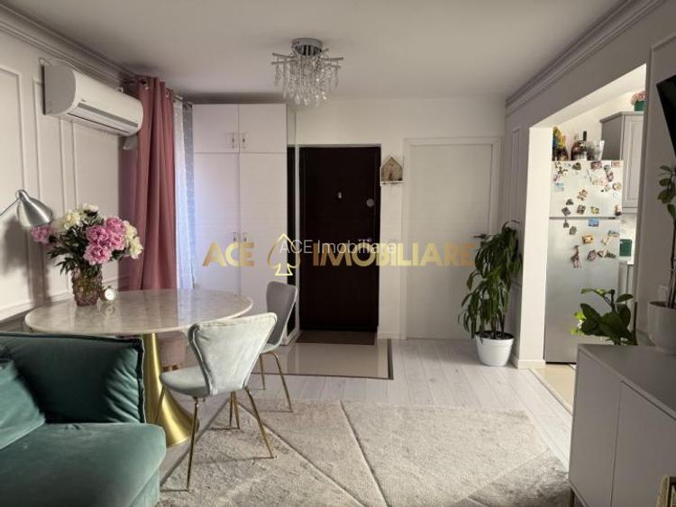 4 Camere de vanzare | Vitan | Centrala | Etaj 1/3 | An 2013 | Metrou - 5