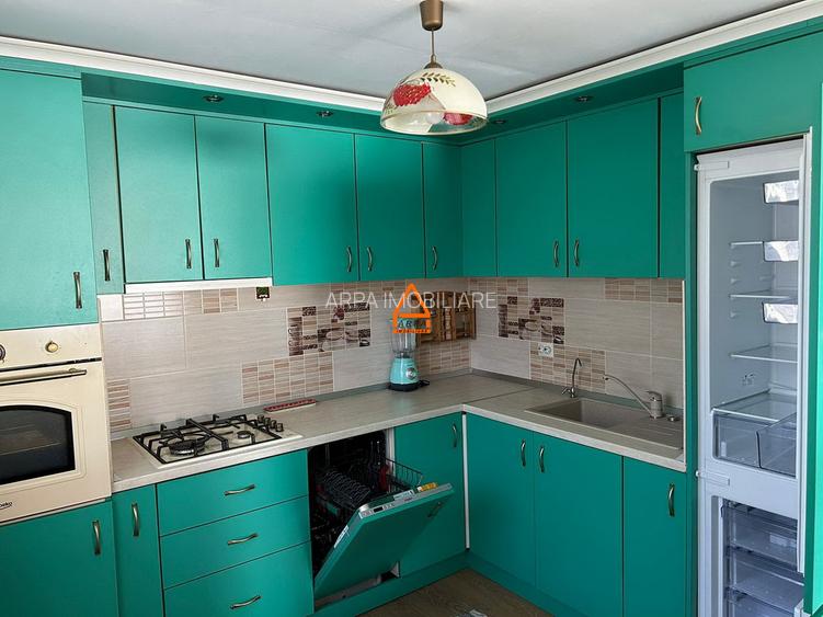 Casa / Vila - P+M - 150 mp , teren 731 mp - Valea Adanca , Miroslava - 2