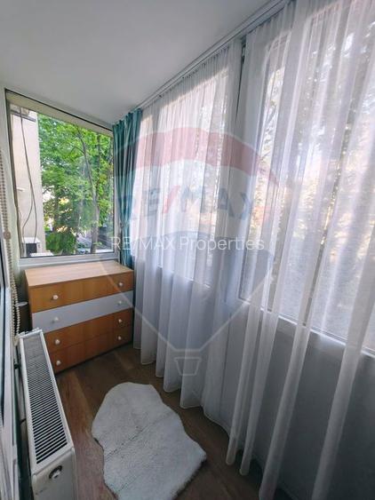 Apartament 3 camere metrou – complet renovat, mobilat modern - 12