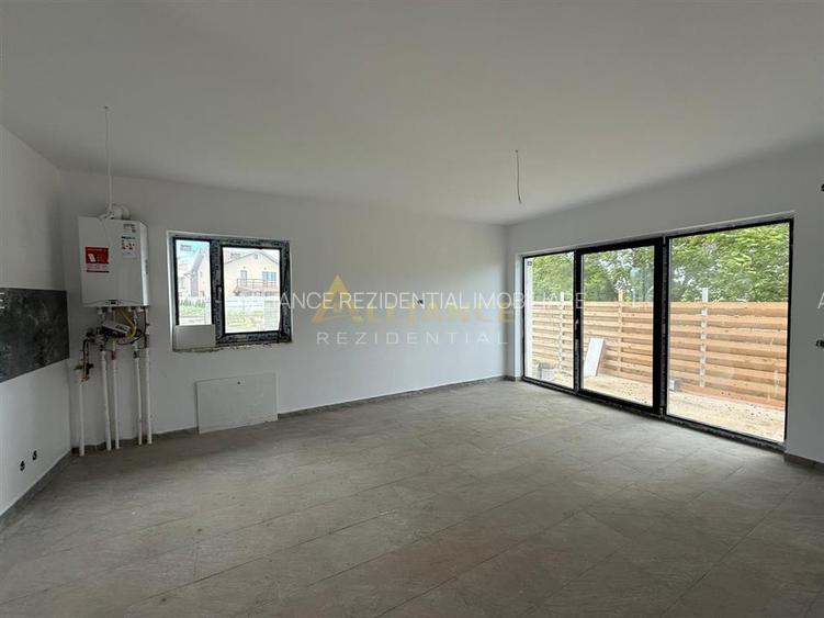 Casa individuala parter ~ 3 camere o baie ~ teren 250mp - 5