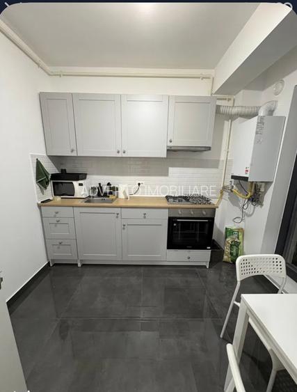 Închiriere garsonieră Exigent Plaza - 10