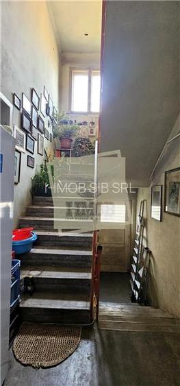 Casa individuala S+P 215mp cu pivnita teren 900mp Sub Arini - 23