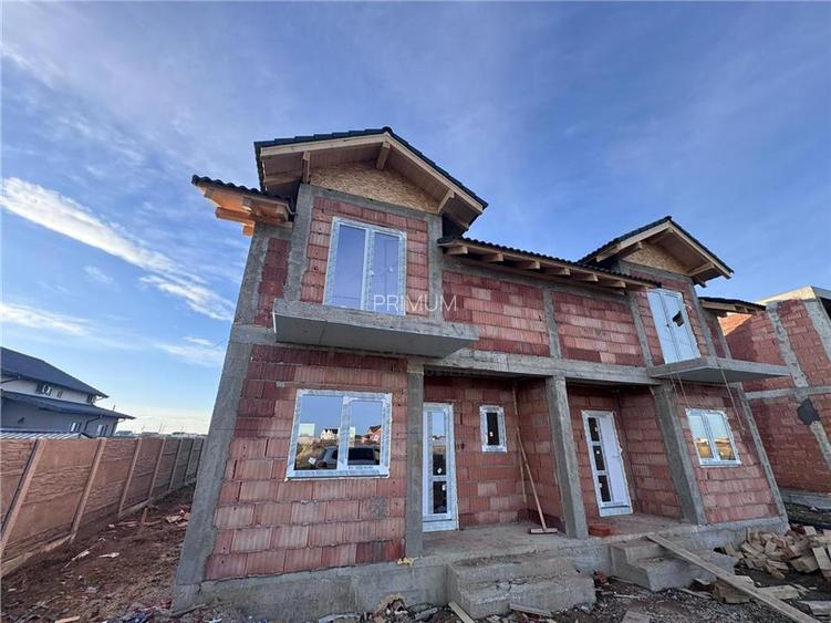 Duplex in zona foarte buna - 3 dormitoare - finisaje la alegere - 4