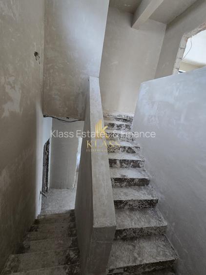 Vila 5 camere Tunari de vanzare - 8