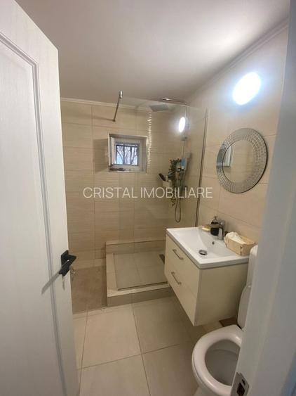 Vanzare 3 Camere Mall Vitan, Încălzire în pardoseală, Lângă Grădiniță și Școli - 6