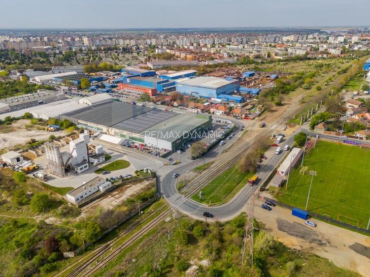Hala industriala 1271 mp de închiriat- str Câmpul Liniștii -zona Uta - 8