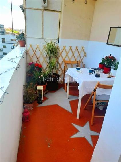 apartament 4 camere | et 4/5+m | bloc interbelic |  lift | renovat interior - ex - 4