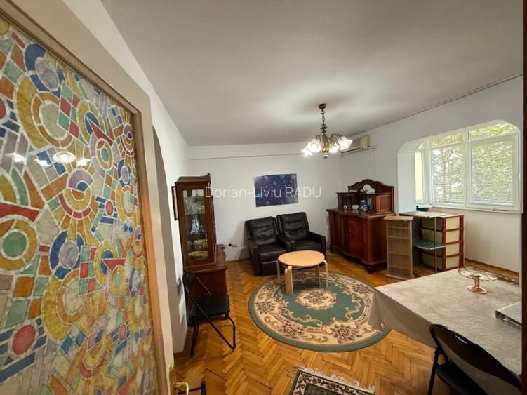 Închiriez Apartament 2 camere complet mobilat Bd. Basarabia - 4