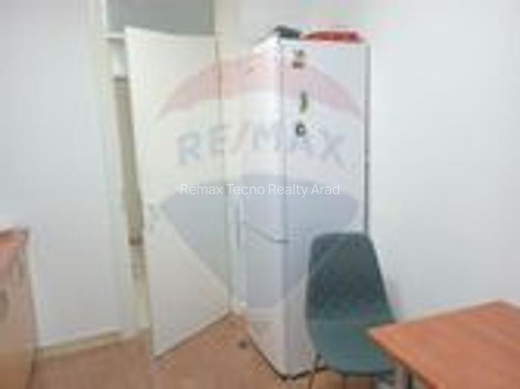 Apartament  4 camere de inchiriat MALUL MURESULUI - 27