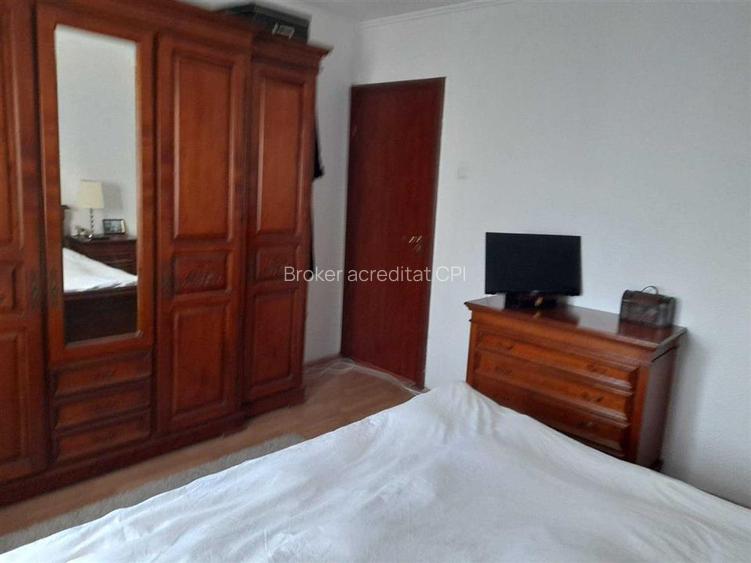 Vânzare apartament cu trei camere zona Sebastian/13 Septembrie - 5