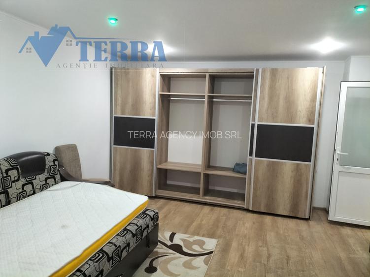 Garsonieră confort sporit, etaj 3, spațioasă și luminoasă - zona Robea - 3