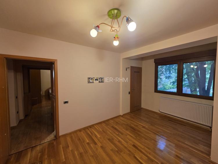 🏡 Apartament cu 4 camere situat în zona Facultății de Medicină- 2475 - 10