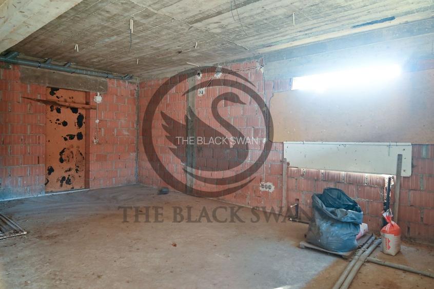 Casa la rosu de vanzare | Iordacheanu - Valea Cucului | Comision 0% - 7