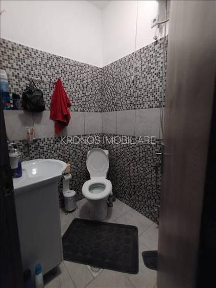 PIATA OVIDIU  2 CAMERE  VEDERE LA MARE LIBER  72 MP. PRET 155.000 EUR - 10