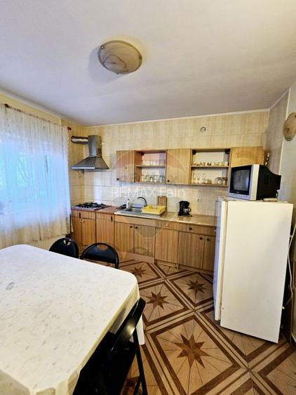 Vila cu 13 camere de vanzare - 40