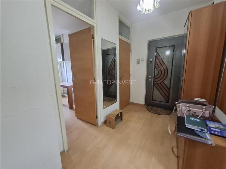 Apartament decomandat 3 camere 2 bai balcon zona Terezian - 18