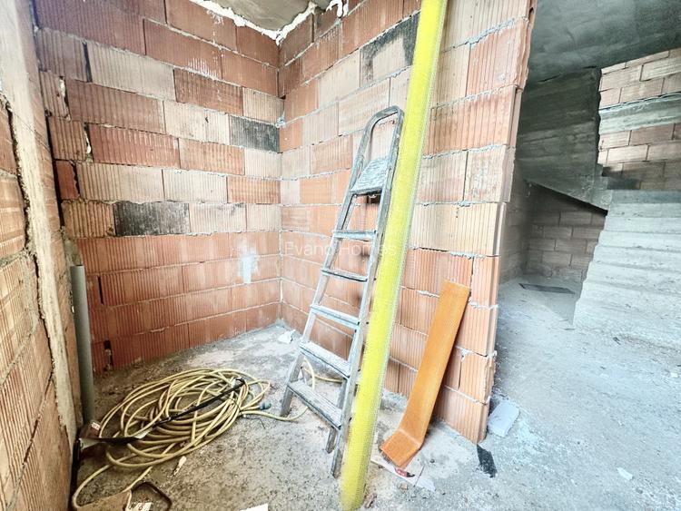 Comison 0% Duplex despartit prin garaj - 115 mp utili - Mosnita Noua - 16