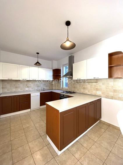 Vila cu piscina | gradina 600 mp | zona Iancu Nicolae | - 8