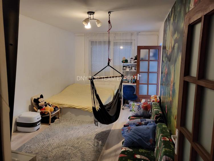 4 camere  - Metrou Aparatorii Patriei - Str. Mariuca - Sector 4 - 2