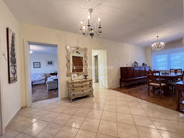 Apartament spatios cu 4 camere si garaj | Spitalul Judetean - 13