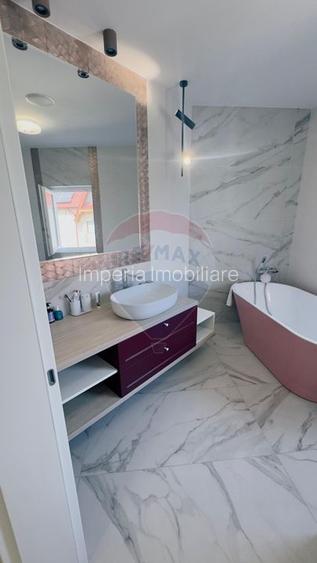 Proprietate premium în Filiași, locuință de lux cu spații comerciale - 27