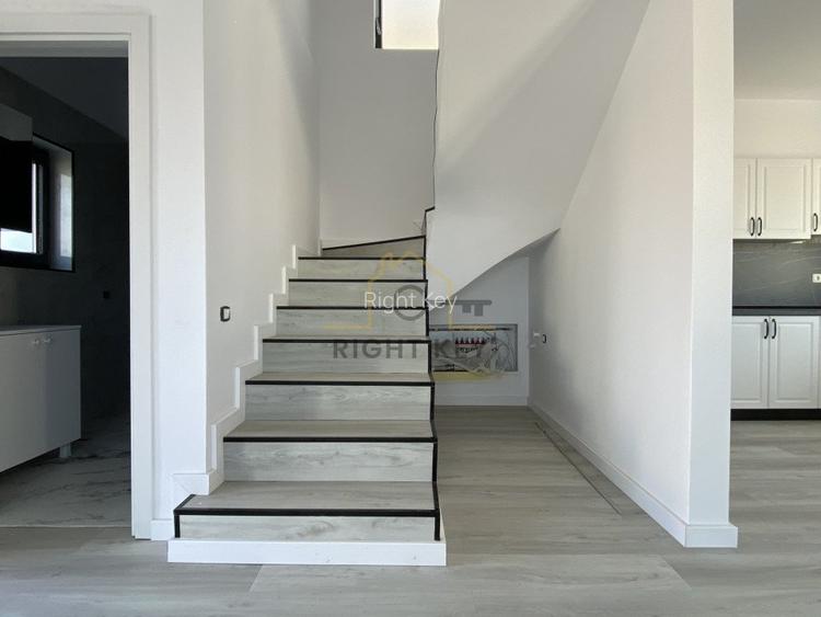 Casa individuala 4 cam, 120mpu, pompa caldura, panouri! Comision 0% - 12