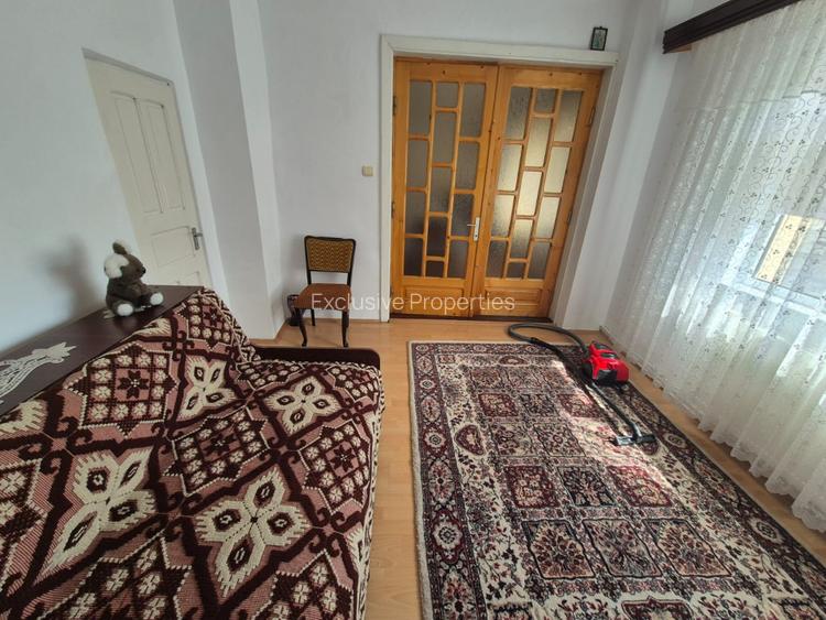 Buzau Casa langa liceul Hasdeu, langa pe str. Plevnei - 8