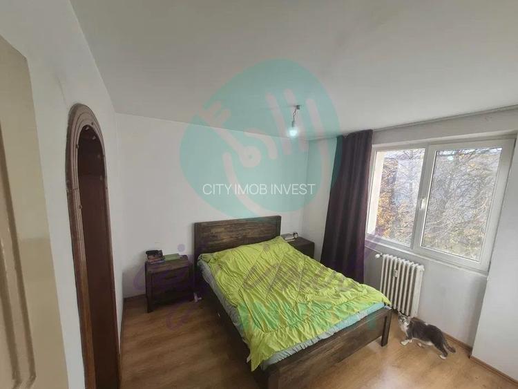 2 camere in BLOC RUSESC - 2