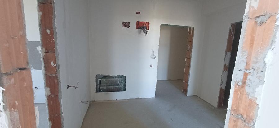 Ap 2 camere DECOMANDAT, 2 lifturi, INCALZIRE IN PARDOSEALA, PREDARE SEPTEMBRIE