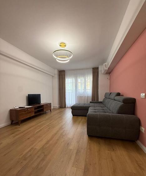 Apartament 2 camere in zona Tei cu centrala proprie