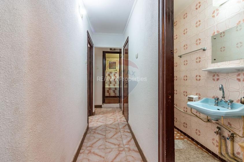 Apartament cu 3 camere de vânzare în zona Sebastian - 11