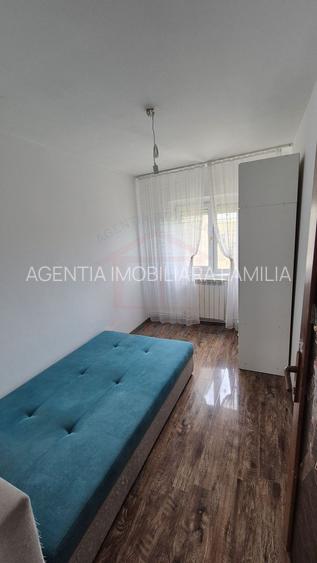Vanzare apartament 3 camere micro 16 , 60mp, pret 78.000E (negociabil) - 4