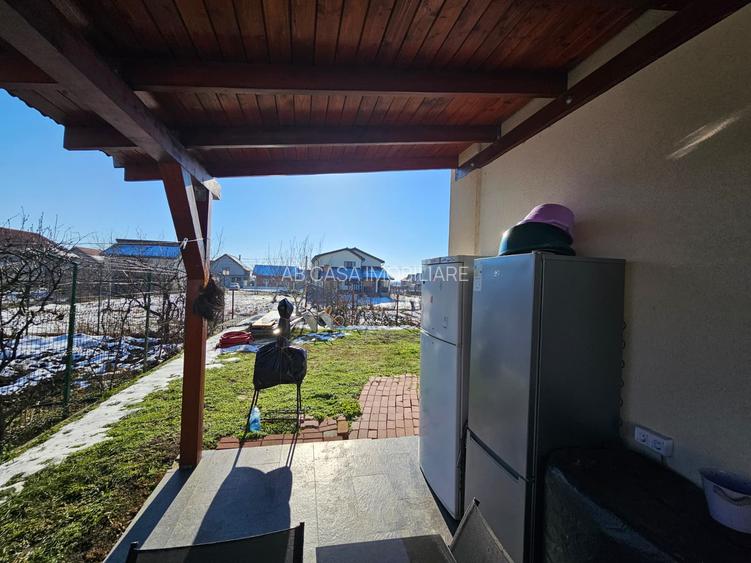 Casă înșiruită nouă, P+E, 2 locuri de parcare, în Giarmata (TM), comision 0 - 22