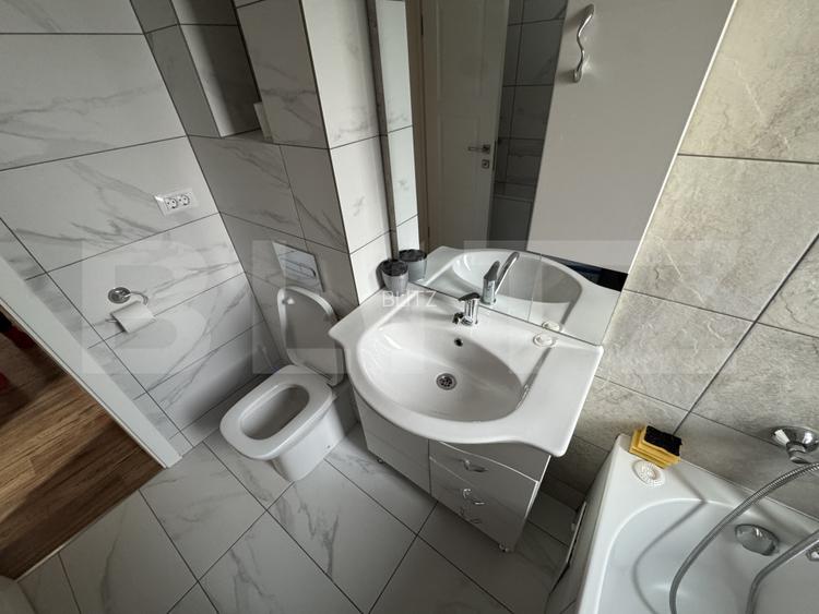 Apartament cu 2 camere, semidecomandat, Paun - 10