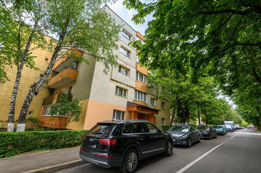 Apartament 4 camere, etaj 2, str. Castanilor, garaj de beton. - 3