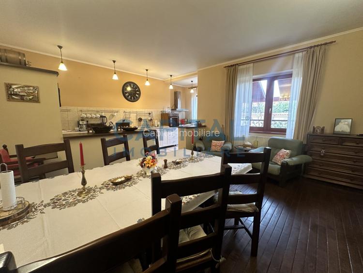 Casa, singur in curte, cu acces auto, ultracentral, Oradea, comision 0% - 6