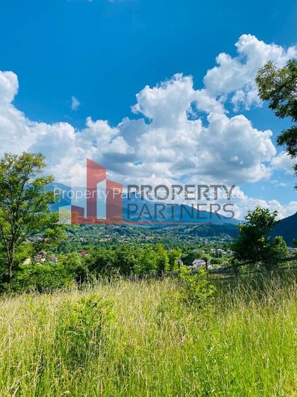 Proprietate premium în Bran – Predeluț - 7 camere - 27