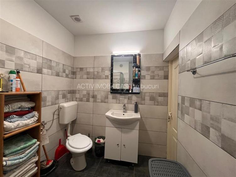 Lugoj, Casa 130 Mp. Teren 250 Mp. Central, Zona ZERO - 24